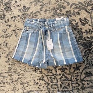 KanCan stripe shorts